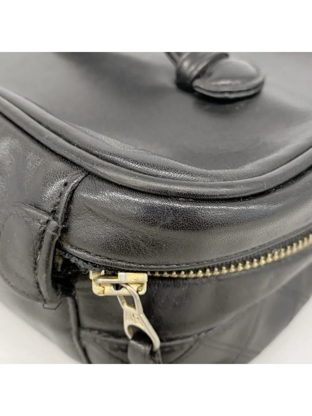 Chanel Vanity Bag Bicolor Lambskin Black Gold